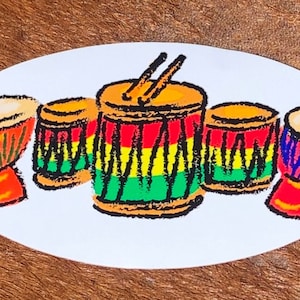 Västafrikanska trummor vinylklistermärke: Djembe & Dundun slagverk