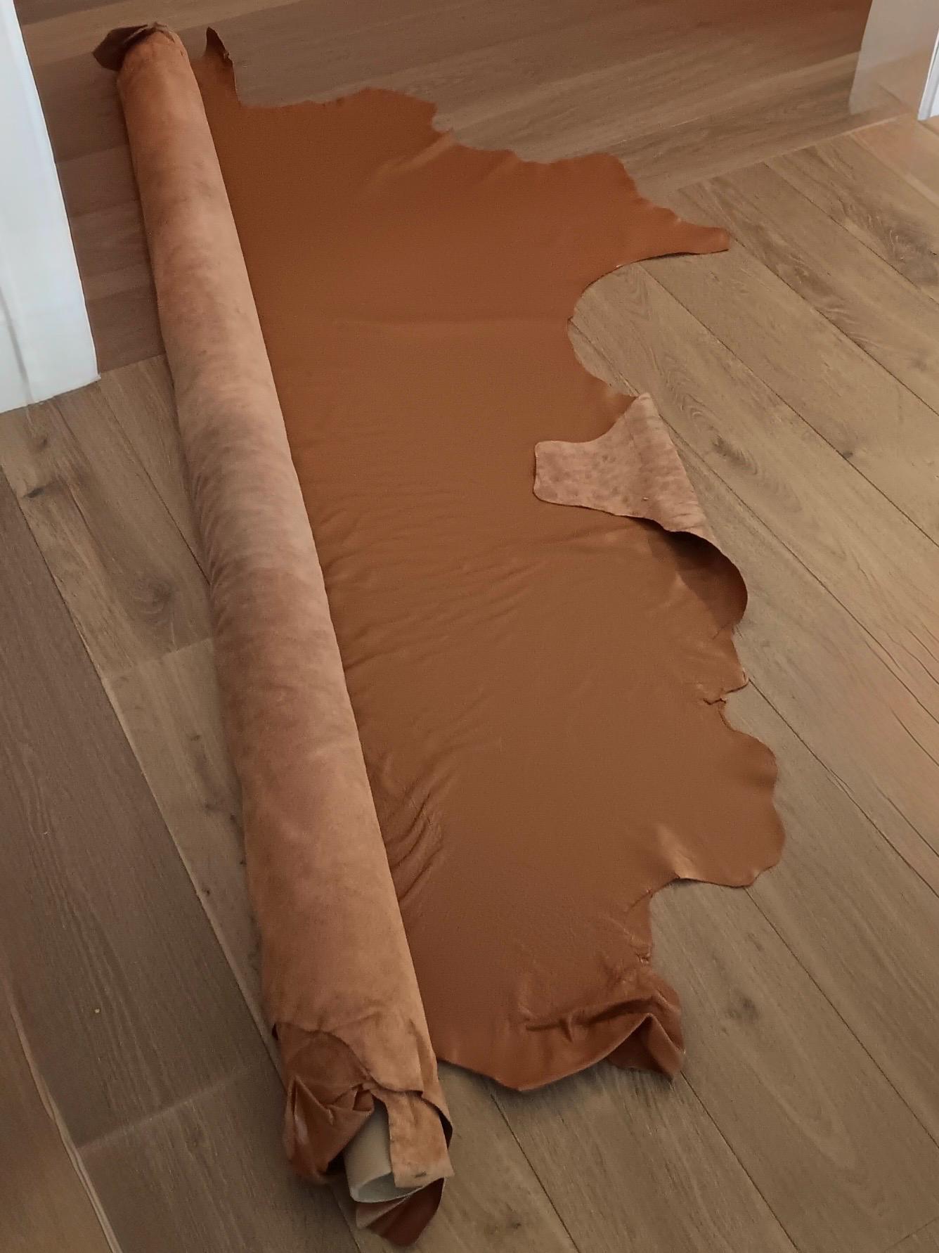 Burnt Caramel Full Grain Italian Leather: Upholstery Hides  display picture 1