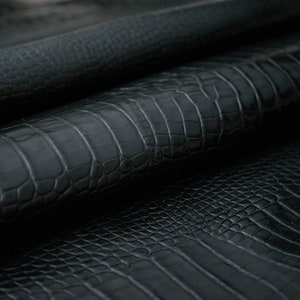 Hunter Green Embossed Crocodile Genuine Italian Leather Sheets