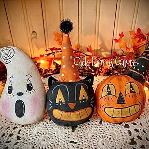 Primitive retro Halloween ornies/tucks bowl fillers ghost cat pumpkin farmhouse folk art fall decor spooky season jac o lantern