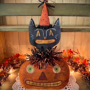 Vintage inspired cat jac o lantern pumpkin Halloween fall folk art retro shelf sitter decor