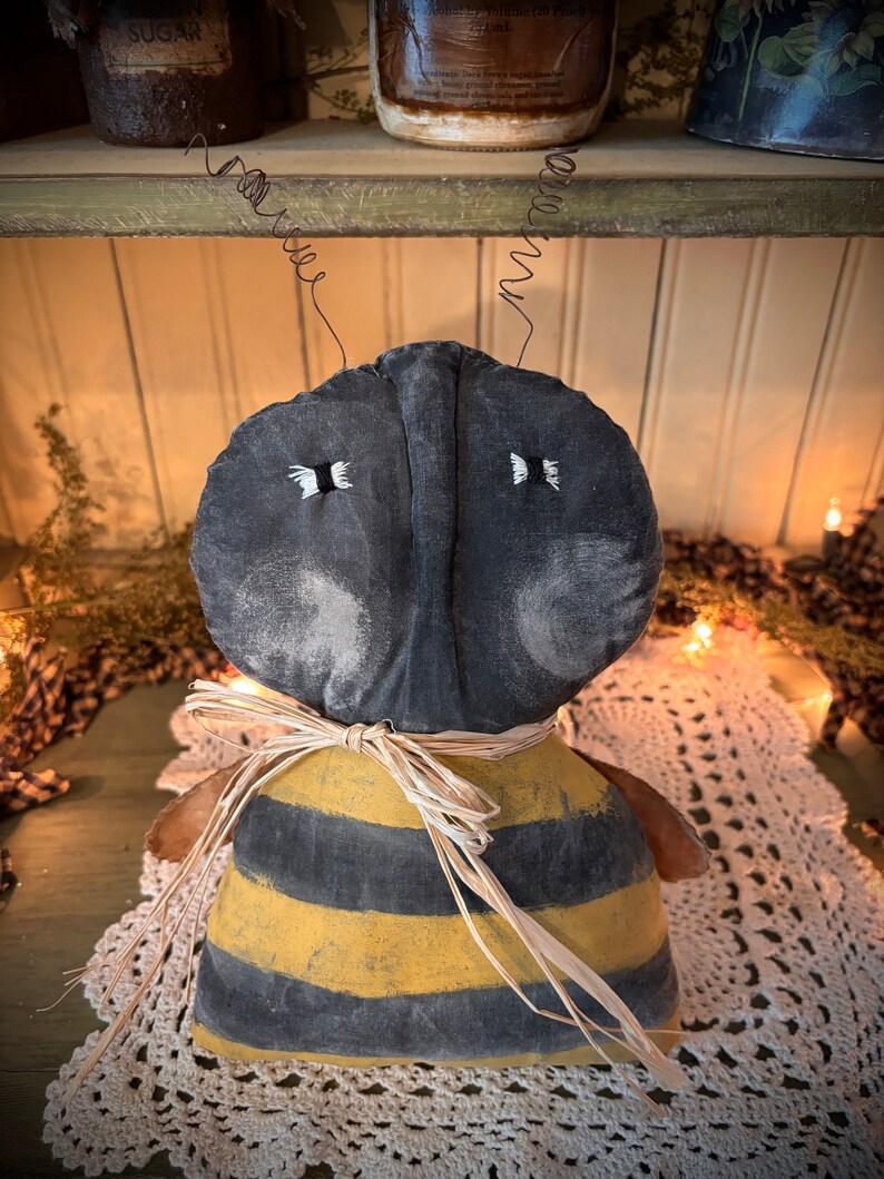Primitive Bee Shelf Sitter Farmhouse Spring Rustic Black and Yellow Bee ...