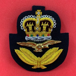 Royal Air Force Cap Badge Hand Embroidered Bullion Wire Cap Badge RAF Queen’s Crown Cap Badge