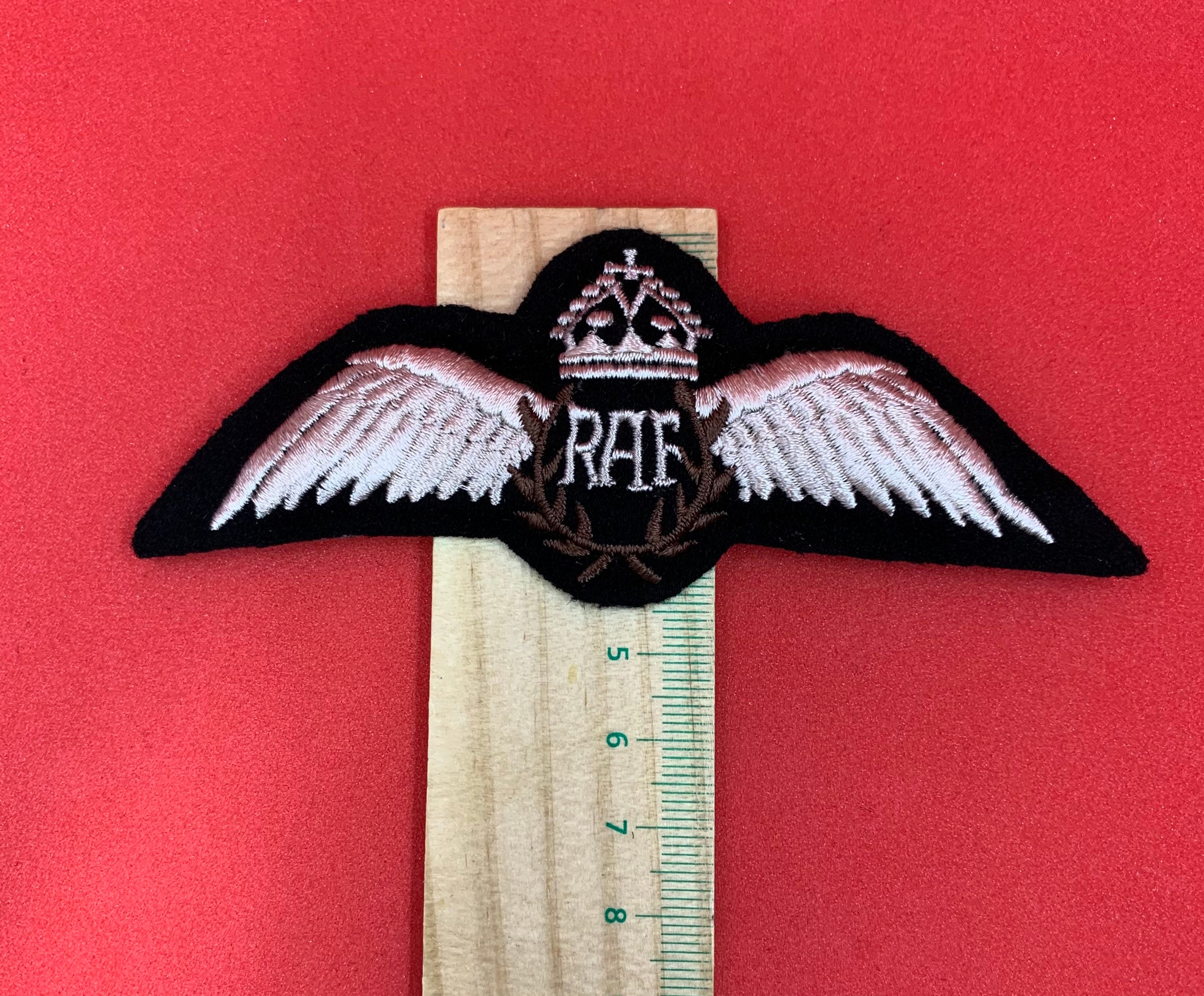 GBイギリス軍/英軍＊ＲＡＦ/空軍＊９Ｋ金製パイロットＷＩＮＧブローチ（実物） GBイギリス軍/英軍＊RAF/空軍＊9K金製パイロットWING