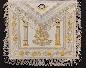 Masoński Fartuch Past Master ze srebra haftowanego ręcznie sztabkami i drutem Fartuch Past Master wykonany z prawdziwej skóry