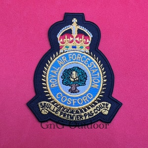 Kungliga flygvapnets Cosford Station-märke Cosford Station maskinbroderad lapp RAF King’s Crown- och Queen’s Crown-märken