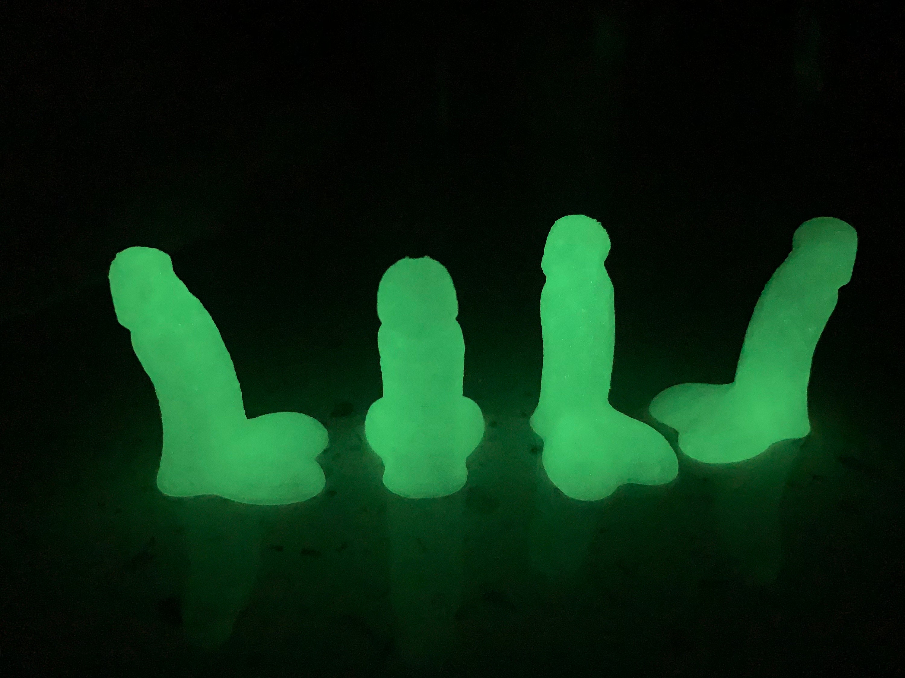 glow in the dark penis/dick valve stem caps qty4
