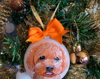 Boule de Noël caniche