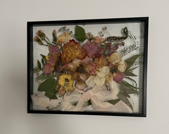 Pressed Floral Bouquet Preservation Frame