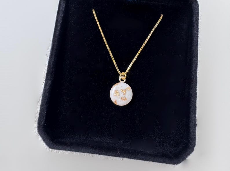 Liquid Gold Mother’s Milk Pendant Necklace Round