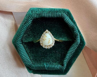 The Annie Liquid Gold Mother’s Milk Teardrop Keepsake Ring