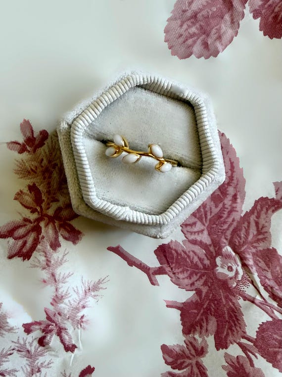 The Vine Liquid Gold Mother’s Milk Keepsake Ring