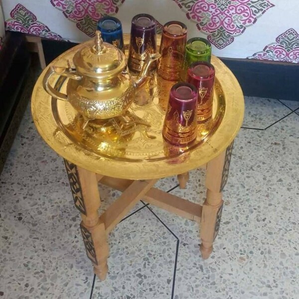 Brass set, 6 original Moroccan tea cups, tray, artisan style cups, sugar holder, tea cups, folding wooden table, handmade 100/100.