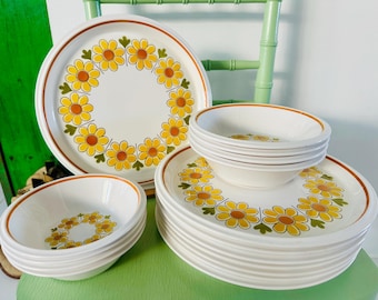 Mikasa Light 'n Lively Roulette D5251 Dinnerware Set - Etsy