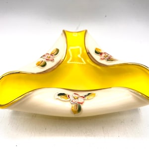 Vintage Wales Art Glass, Yellow Glass Dish with Raised Pink Green Flowers, Made in Japan, Sculpture Glass Art Bowl, Home Decor, Candy Dish