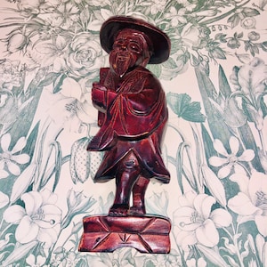 Vintage Hand Carved Boxwood Chinese  or Japanese Figurine - Wood Statue - Old Chinese Wise Man Sculpture - Oriental Hand Carved Figurine