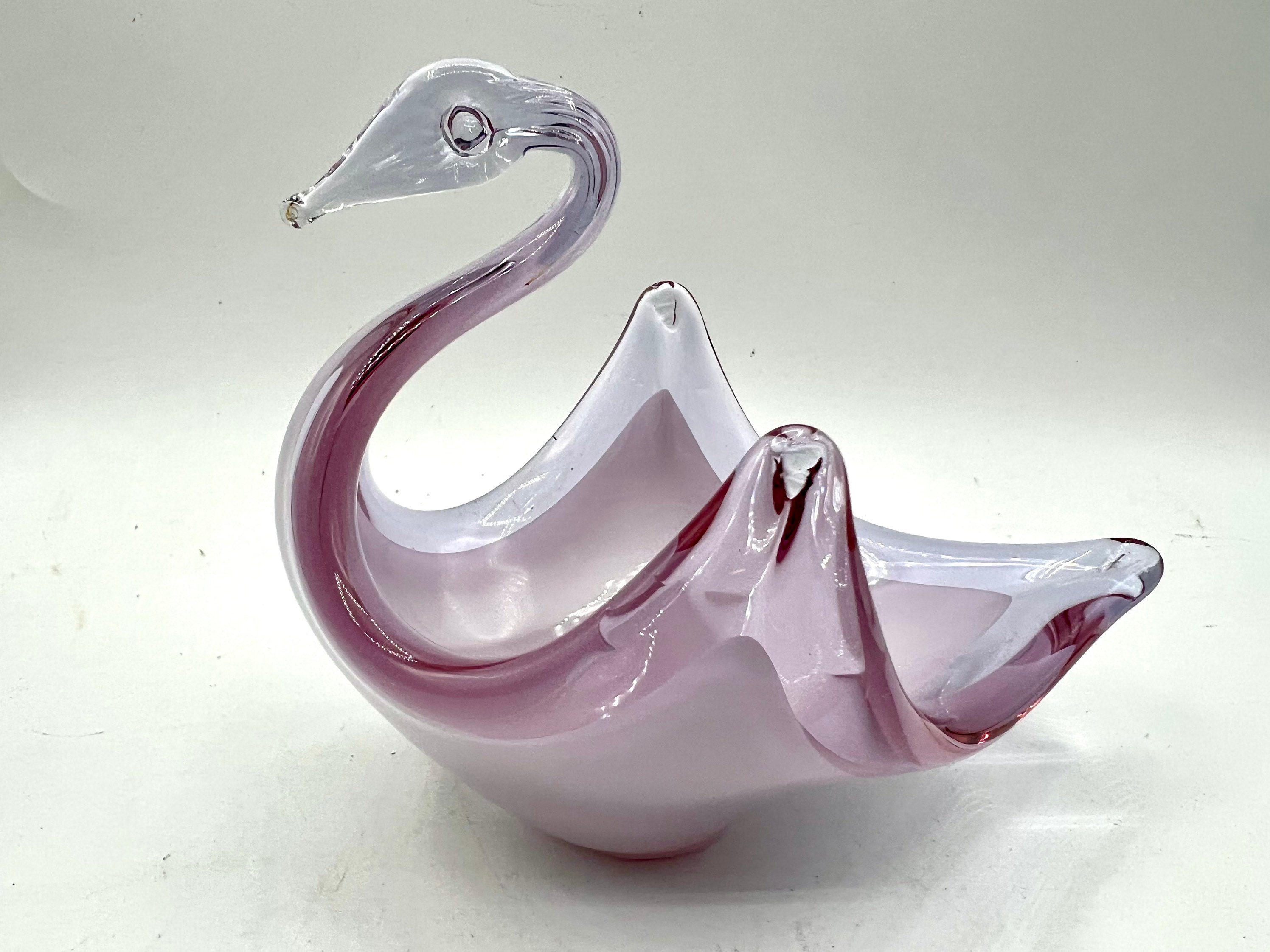Vintage Italian Murano Art Glass, Swan Candy Bowl, Purple White Trinket  Dish, Swan Glass Art Statue, Blown Art Glass Swan Collectible Murano - Etsy