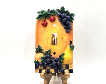 Vintage Avon Fruit Wall Switch Plate, Switch Plate, Colorful Fruits, Grapes, Orange, Pear Cherry, Kitchen Decor, Gift for Home