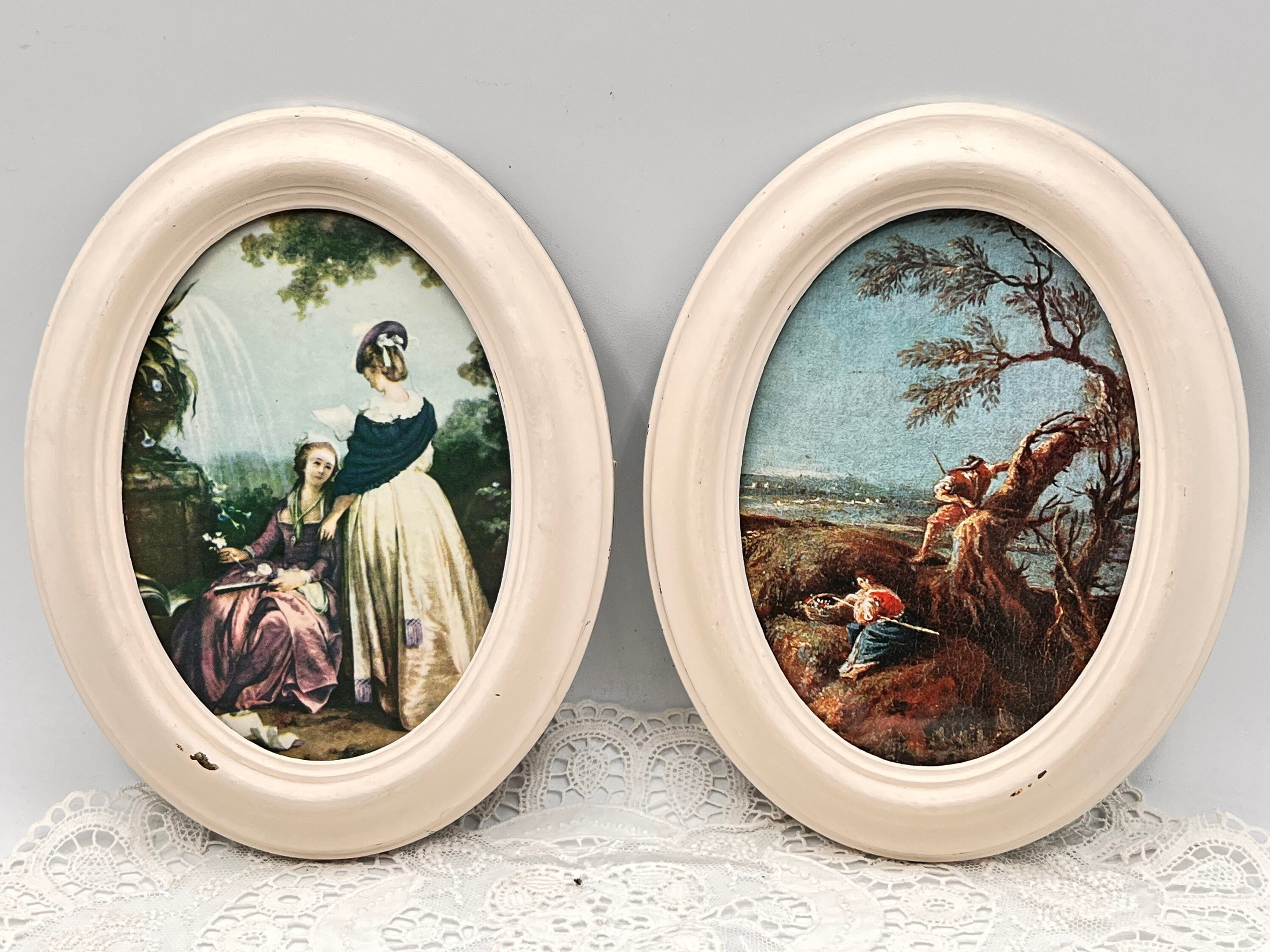 Vintage Oval Pictures Victorian Style Set of 2 Framed | Etsy