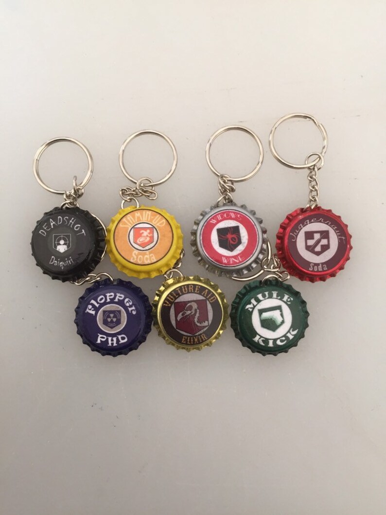 Call of Duty Black Ops Zombies Perk Keychains Pack de 6 Etsy