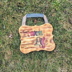 Panneau mural rustique personnalisé en bois foncé. Vers/phrase personnalisé. Nom et date personnalisés.