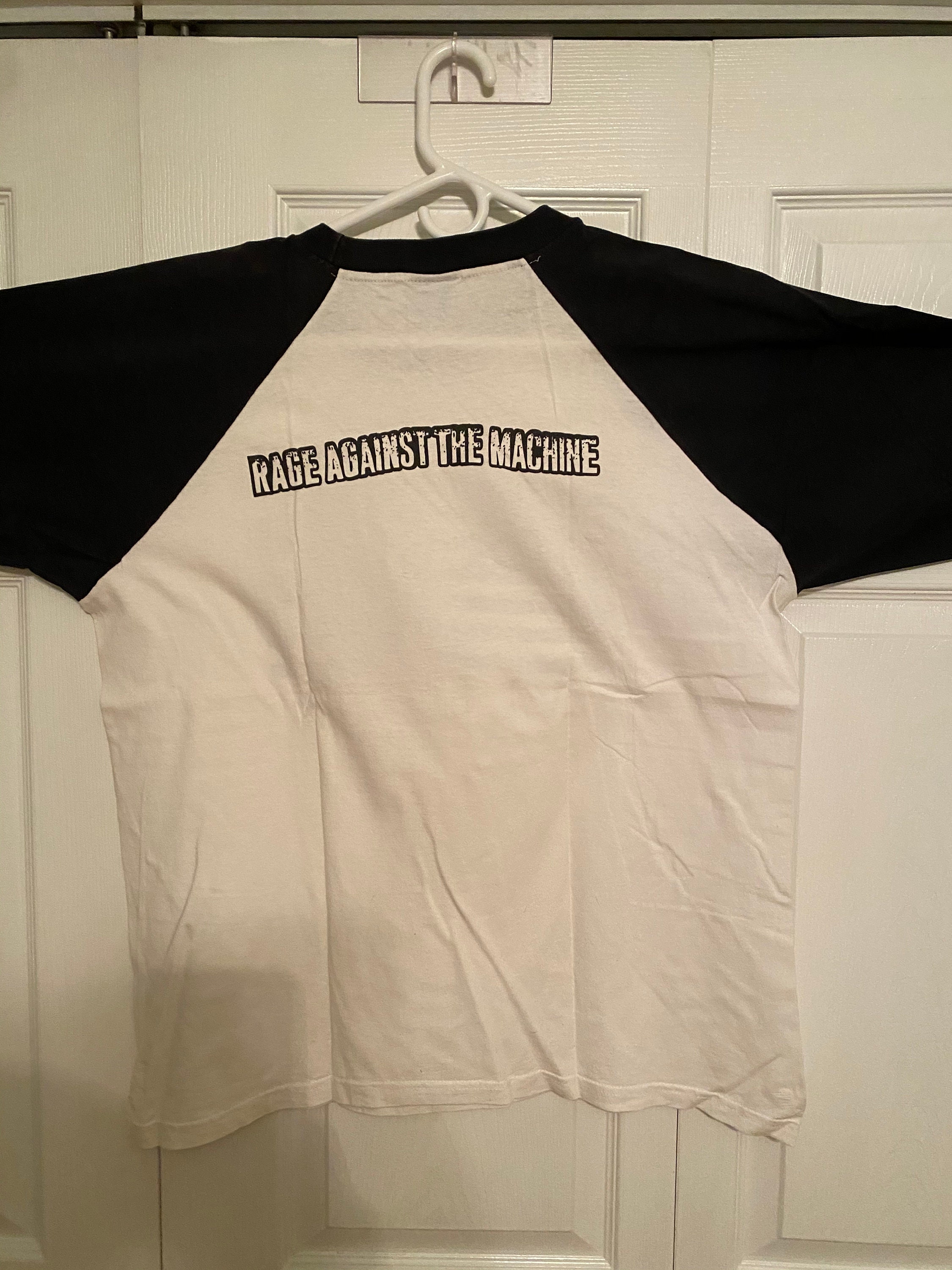 001 レイジアゲインストザマシーン 1996年製ヴィンテージ ラグラン il_fullxfull.2633895641_hfe8.jpg