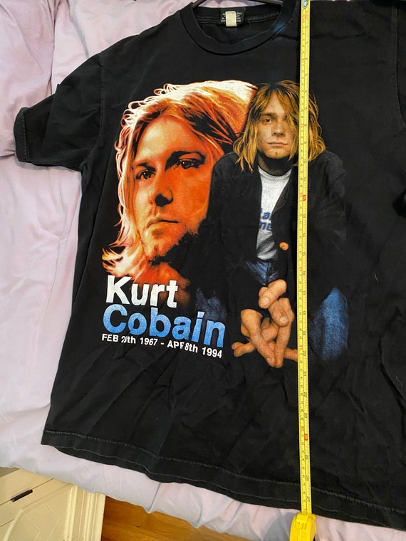 NIRVANA KURT COBAIN MEMORIAL