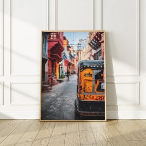 Indian Rickshaw in a Street, Photography Print, India Wall Art, India Wall Decor, Photography print for any room or office