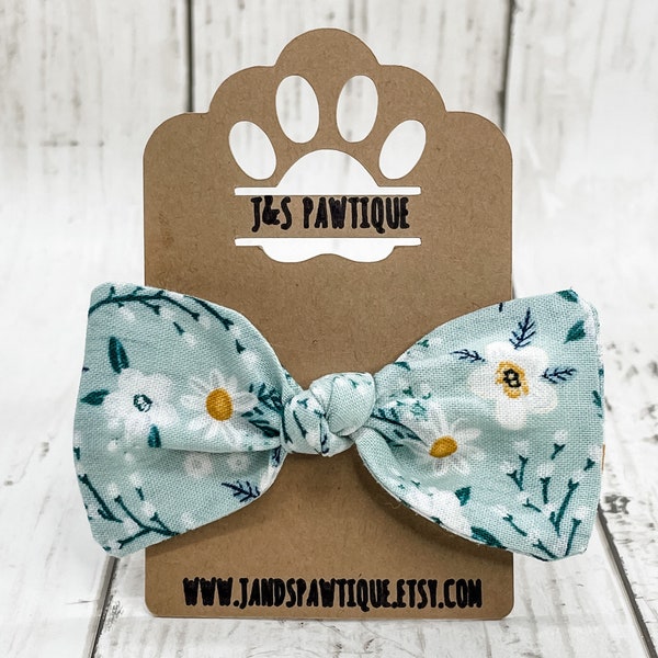 Floral Hair Bow, Flower Hair Bow, Dog Hair Bow Clip, Dog Hair Bow, Flower Dog Bow, Girl Dog Bow, Toddler Bow, Baby Bow, Floral Dog Bow