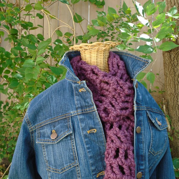 Crocheted scarf, chunky yarn, dusty pinkish lavender, open stitch pattern