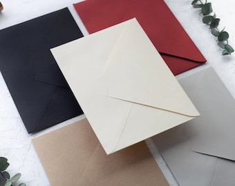 Wedding Invitation Envelope: Elegant and Refined Mailing Envelopes