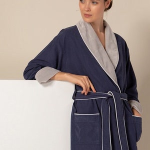 Women&#39;s Plush Lined Microfiber Robe