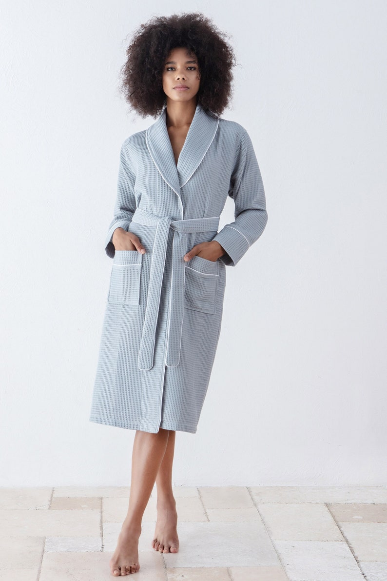 Womens Luxury Waffle Shawl Collar Robe with Piping Lightweight, Long, Ultra Soft Spa Sleepwear Bathrobe Blue-Gray (new)