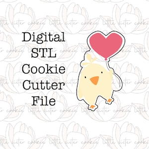 Puede incluir: Archivo de cortador de galletas STL digital para un pollito sosteniendo un globo en forma de corazón. El pollito es amarillo con un pequeño pico y patas naranjas. El globo es rosa.