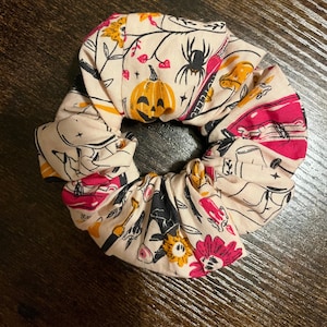 Spooky Witchy Halloween Scrunchie