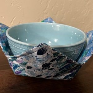 Reversible Celestial and Polar Bear Microwavable Bowl Cozy