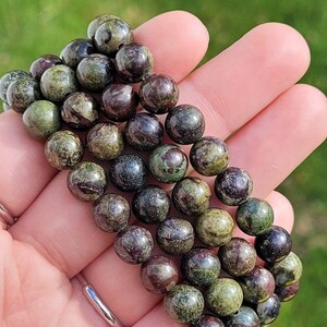 Natural 8mm Dragon&#39;s Blood Handmade Bracelet: Courage, Vitality & Strength