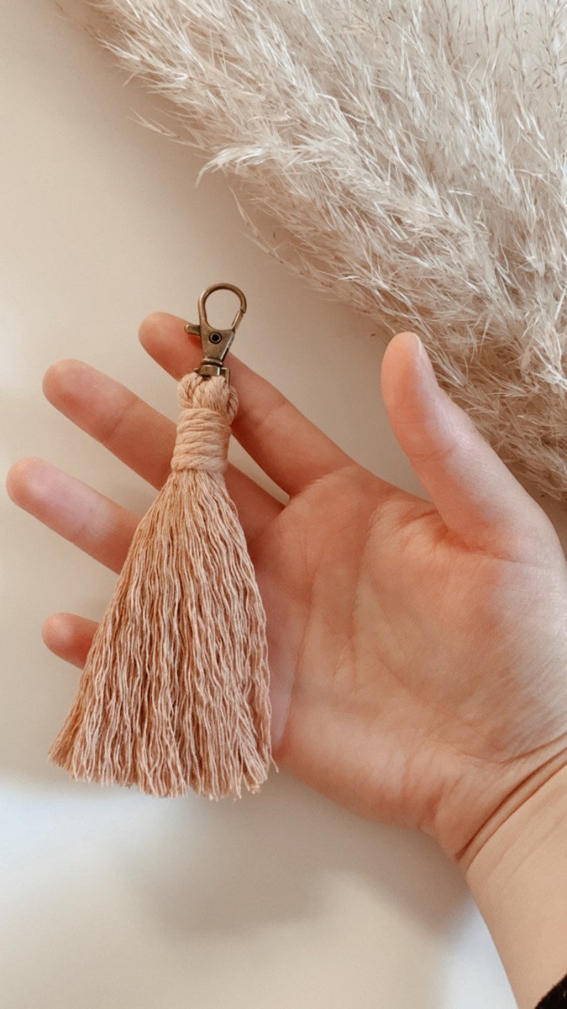 Macramé Tassel Keychain Bridesmaid Gift Teacher Gift Zipper Pull Purse Clip Essential Oil Diffuser Bag Charm Simple Decor image 9