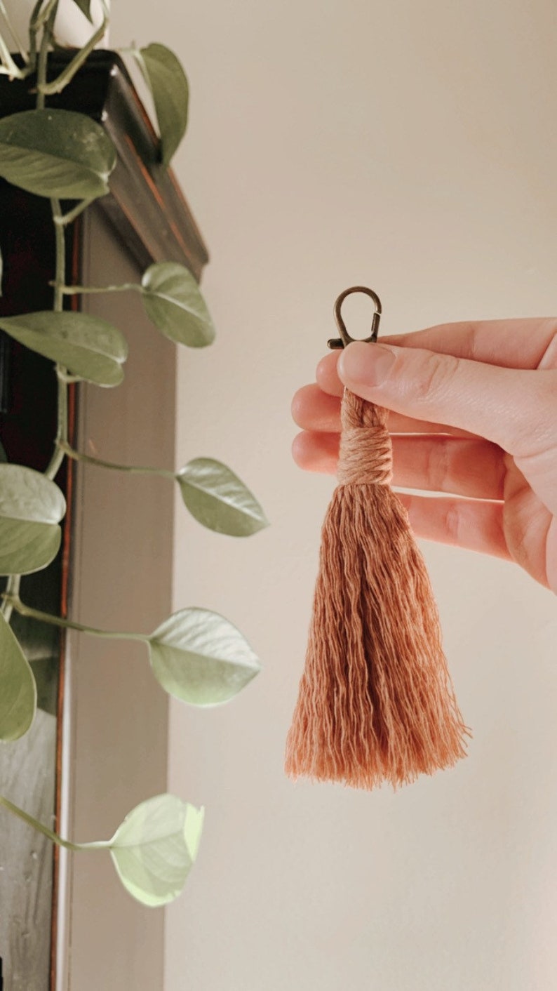 Macramé Tassel Keychain Bridesmaid Gift Teacher Gift Zipper Pull Purse Clip Essential Oil Diffuser Bag Charm Simple Decor image 4