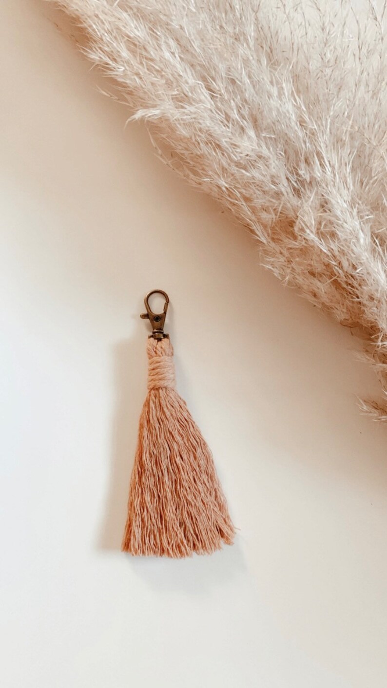 Macramé Tassel Keychain Bridesmaid Gift Teacher Gift Zipper Pull Purse Clip Essential Oil Diffuser Bag Charm Simple Decor image 3