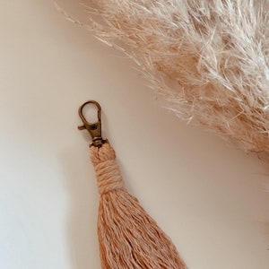 Macramé Tassel Keychain Bridesmaid Gift Teacher Gift Zipper Pull Purse Clip Essential Oil Diffuser Bag Charm Simple Decor image 5