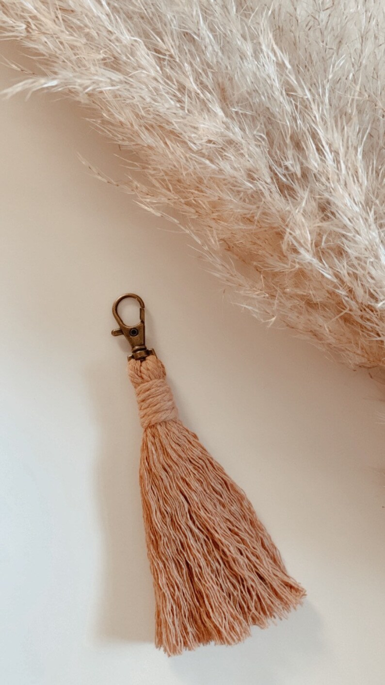 Macramé Tassel Keychain Bridesmaid Gift Teacher Gift Zipper Pull Purse Clip Essential Oil Diffuser Bag Charm Simple Decor image 5