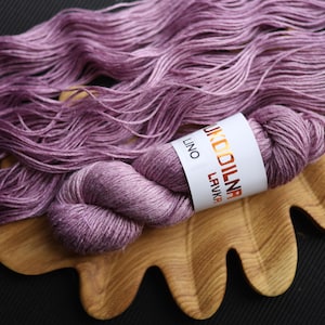 Thick Linen Yarn 100g / 250m – Hand-Dyed | Perfect for Summer Knits | Sustainable Fiber for Breathable Crochet and Knitting Projects