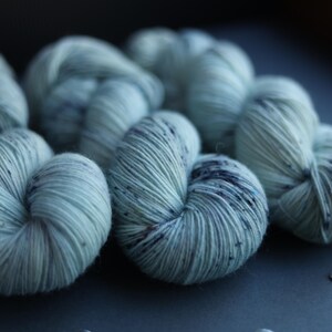 tweed yarn,
hand dyed yarn,
gradient yarn,
sock yarn,
nylon blend yarn,
gothic yarn,
purple wool yarn,
gifts for knitters,
juicy purple yarn,
yarn cozy,
yarn lover gift,
natural dyed yarn,
pastel yarn,