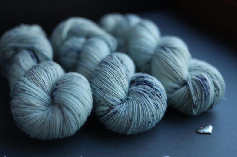 tweed yarn,
hand dyed yarn,
gradient yarn,
sock yarn,
nylon blend yarn,
gothic yarn,
purple wool yarn,
gifts for knitters,
juicy purple yarn,
yarn cozy,
yarn lover gift,
natural dyed yarn,
pastel yarn,