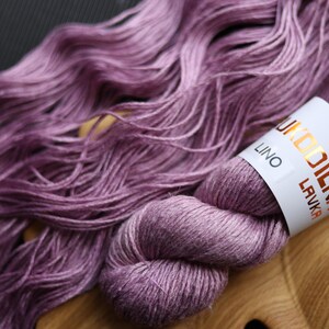 Thick Linen Yarn 100g / 250m – Hand-Dyed | Perfect for Summer Knits | Sustainable Fiber for Breathable Crochet and Knitting Projects