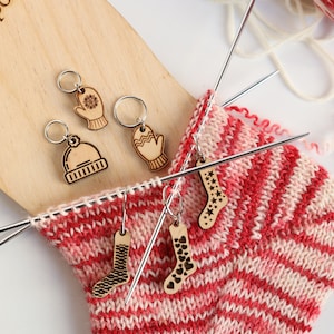 Christmas wooden stitch markers, knitting accessories, cute knitting tags, crochet accessories, gift for her, knit stitch notions