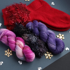 Textured pink and purple yarn SET, plain sock yarn, colorful merino wool yarn, mohair yarn, gradient yarn, crochet gift, Halloween day gift