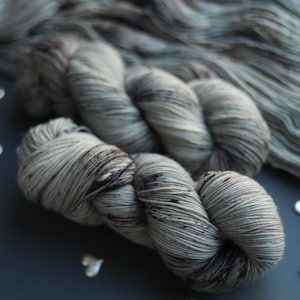 tweed yarn,
hand dyed yarn,
gradient yarn,
sock yarn,
nylon blend yarn,
gothic yarn,
purple wool yarn,
gifts for knitters,
juicy purple yarn,
yarn cozy,
yarn lover gift,
natural dyed yarn,
pastel yarn,