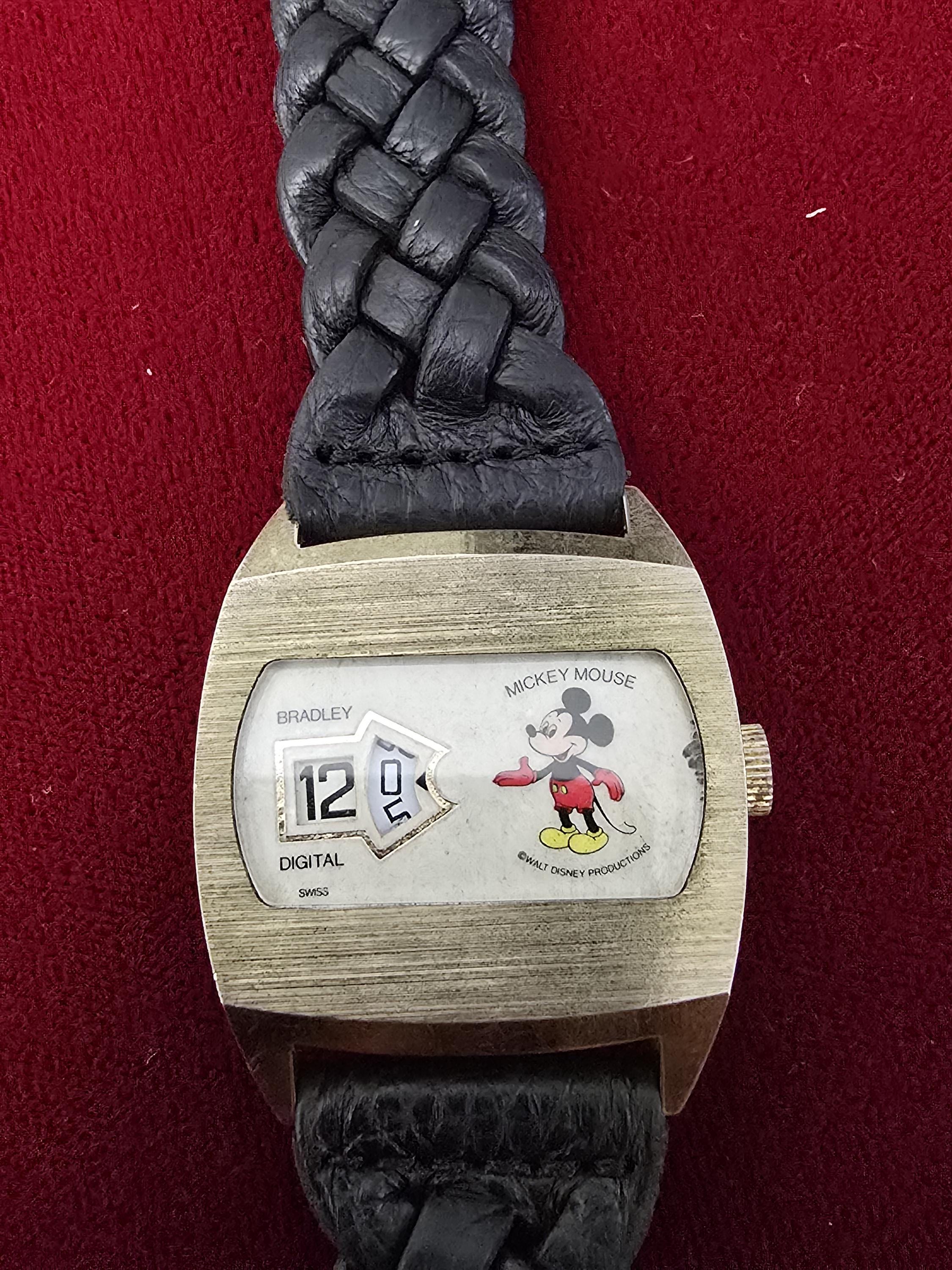 Vintage 70's Mickey Mouse Watch - Etsy